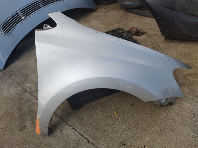 bontott VW POLO V Jobb első Sárvédő