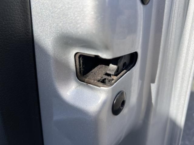 bontott VW POLO V Jobb első Zsanér