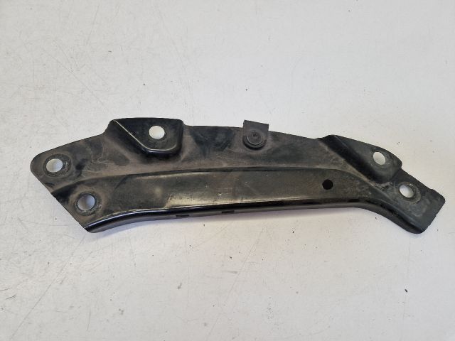 bontott VW POLO V Jobb Fényszóró Tartó