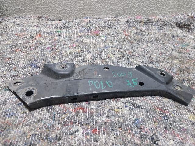 bontott VW POLO V Jobb Fényszóró Tartó