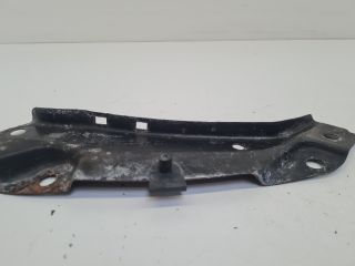 bontott VW POLO V Jobb Fényszóró Tartó