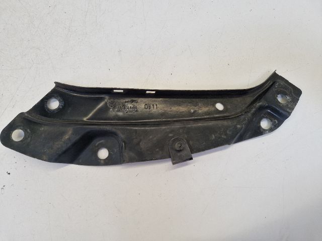 bontott VW POLO V Jobb Fényszóró Tartó