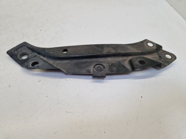 bontott VW POLO V Jobb Fényszóró Tartó