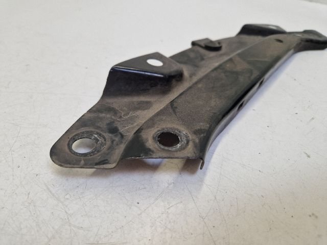 bontott VW POLO V Jobb Fényszóró Tartó