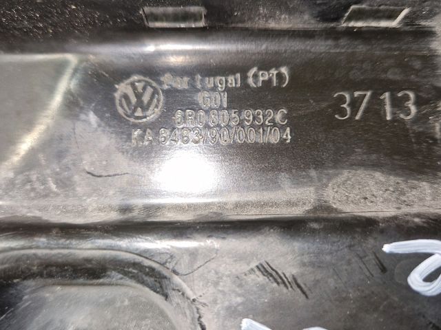 bontott VW POLO V Jobb Fényszóró Tartó