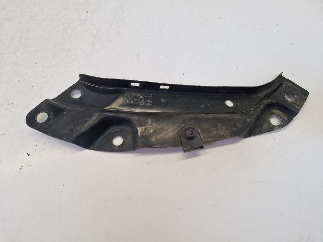 bontott VW POLO V Jobb Fényszóró Tartó