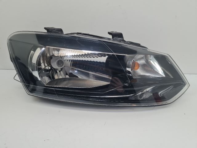 bontott VW POLO V Jobb Fényszóró
