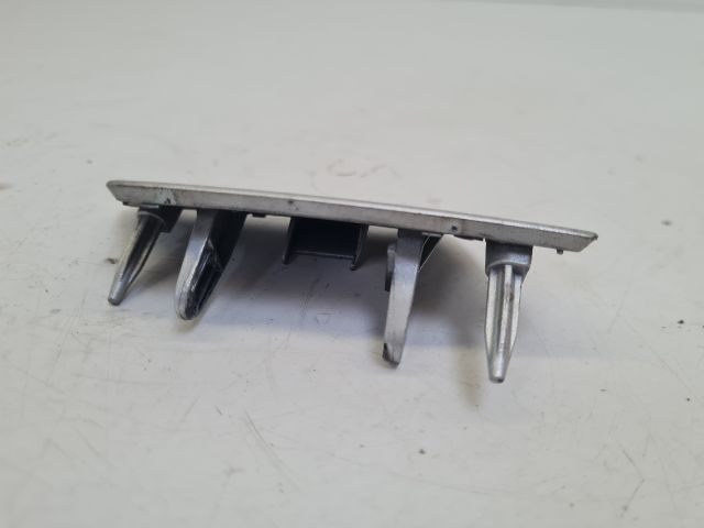 bontott VW POLO V Jobb Fényszórómosó Fedél