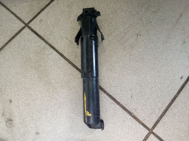 bontott VW POLO V Jobb Fényszórómosó Fúvóka