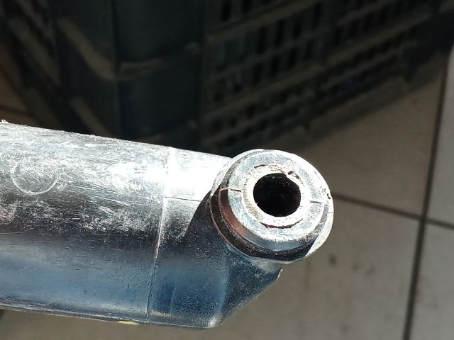 bontott VW POLO V Jobb Fényszórómosó Fúvóka