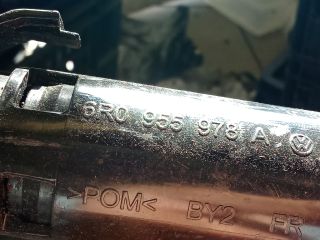 bontott VW POLO V Jobb Fényszórómosó Fúvóka