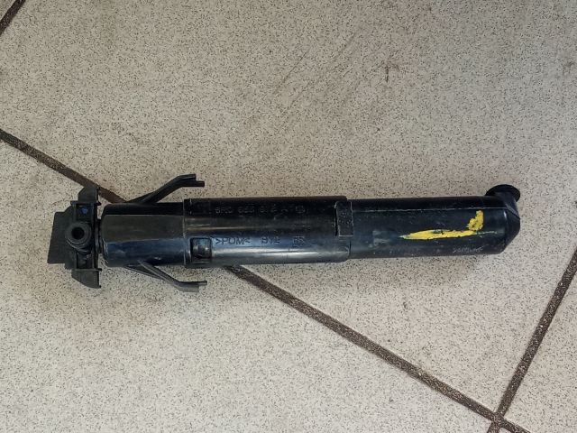 bontott VW POLO V Jobb Fényszórómosó Fúvóka