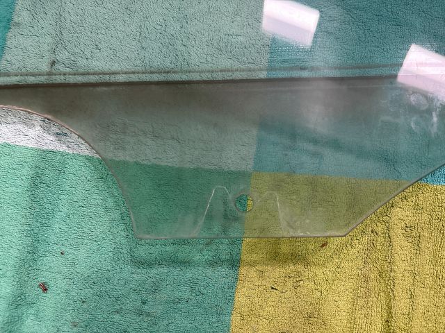 bontott VW POLO V Jobb hátsó Ablak