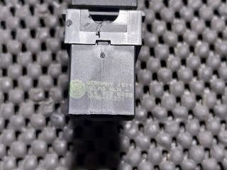 bontott VW POLO V Jobb hátsó Ablakemelő Kapcsoló