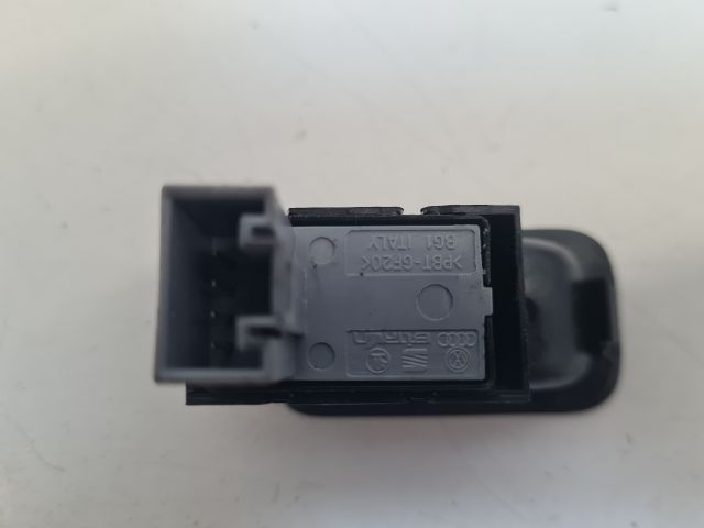 bontott VW POLO V Jobb hátsó Ablakemelő Kapcsoló