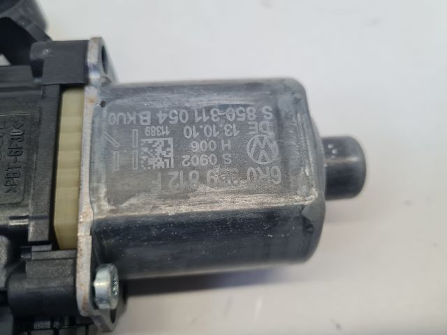 bontott VW POLO V Jobb hátsó Ablakemelő Motor