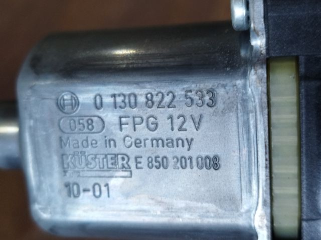 bontott VW POLO V Jobb hátsó Ablakemelő Motor