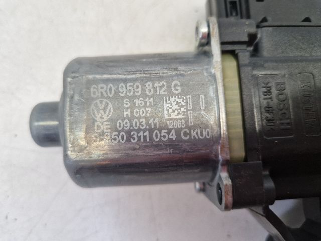 bontott VW POLO V Jobb hátsó Ablakemelő Motor