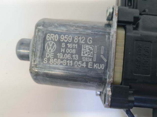 bontott VW POLO V Jobb hátsó Ablakemelő Motor