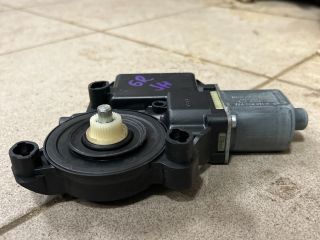 bontott VW POLO V Jobb hátsó Ablakemelő Motor