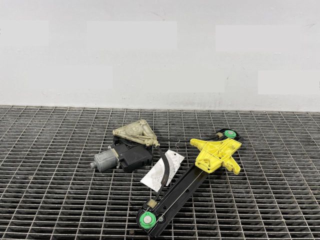 bontott VW POLO V Jobb hátsó Ablakemelő Szerkezet (Elektromos)