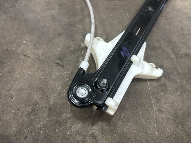 bontott VW POLO V Jobb hátsó Ablakemelő Szerkezet (Elektromos)