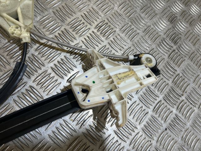 bontott VW POLO V Jobb hátsó Ablakemelő Szerkezet (Elektromos)