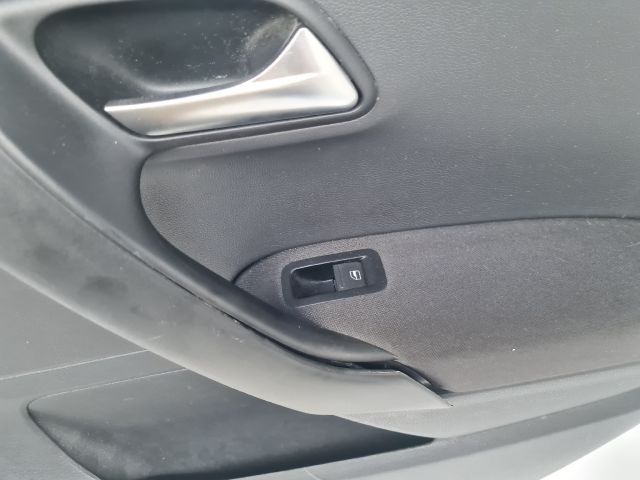 bontott VW POLO V Jobb hátsó Ajtó Kárpit