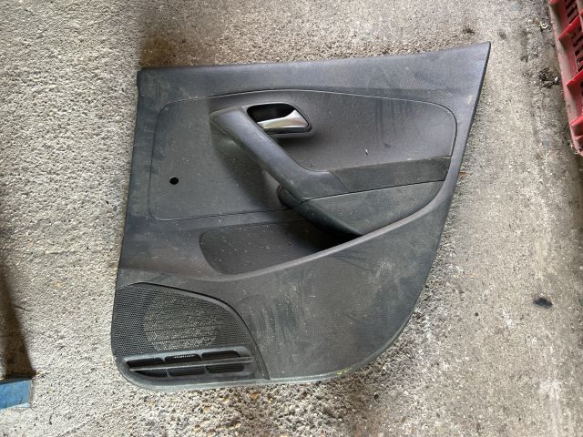 bontott VW POLO V Jobb hátsó Ajtó Kárpit
