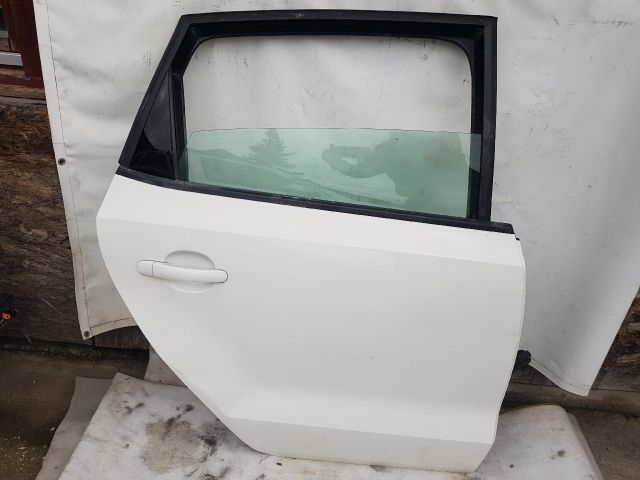 bontott VW POLO V Jobb hátsó Ajtó (Üres lemez)