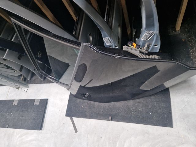 bontott VW POLO V Jobb hátsó Ajtó (Üres lemez)