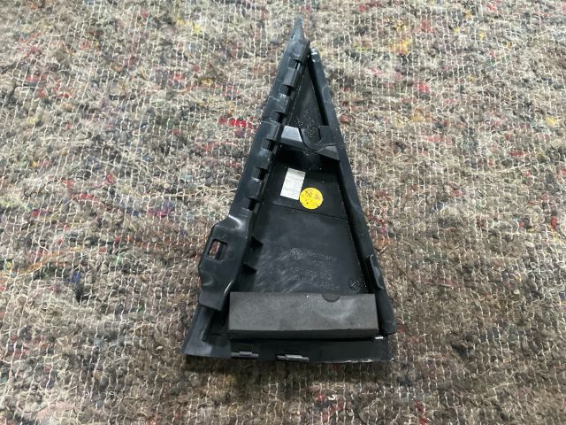 bontott VW POLO V Jobb hátsó Ajtókeret Burkolat