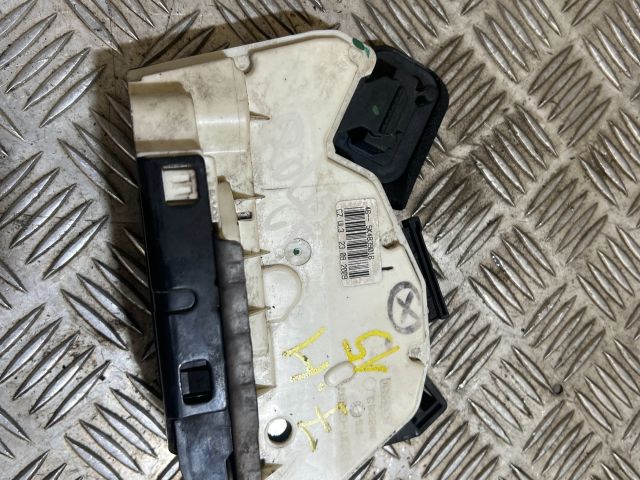 bontott VW POLO V Jobb hátsó Ajtózár