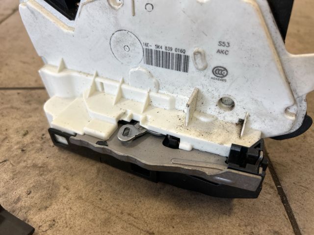 bontott VW POLO V Jobb hátsó Ajtózár