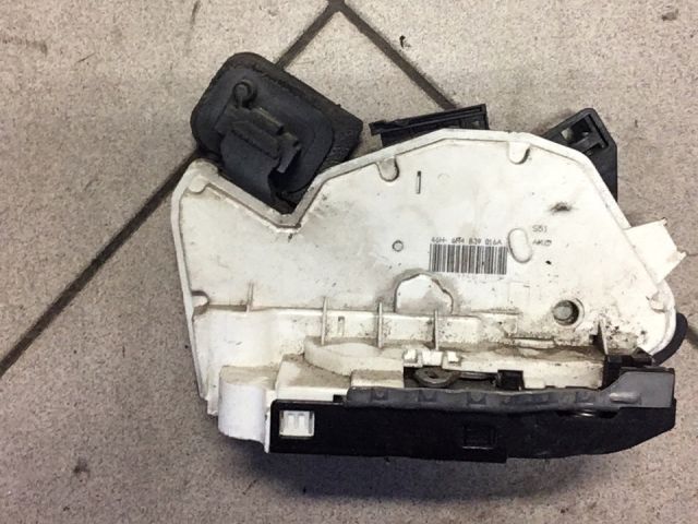 bontott VW POLO V Jobb hátsó Ajtózár