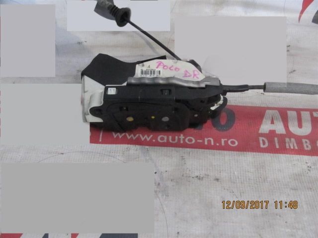 bontott VW POLO V Jobb hátsó Ajtózár