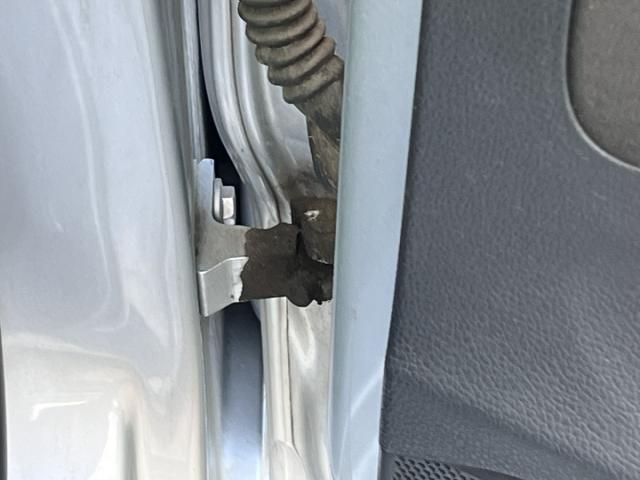 bontott VW POLO V Jobb hátsó Alsó Zsanér