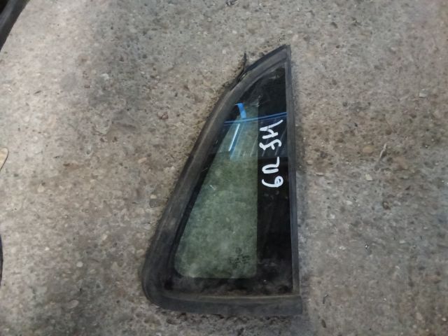 bontott VW POLO V Jobb hátsó Fixüveg (Ajtóban)