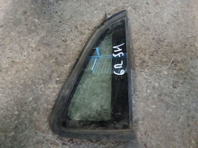 bontott VW POLO V Jobb hátsó Fixüveg (Ajtóban)