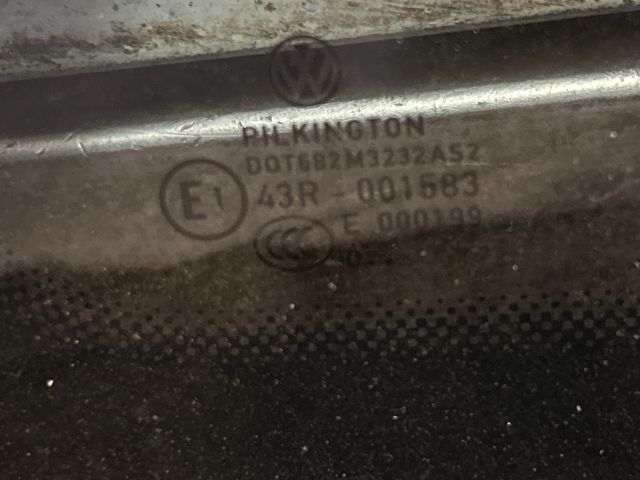 bontott VW POLO V Jobb hátsó Fixüveg (Ajtóban)