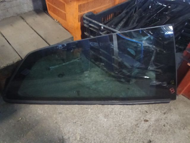 bontott VW POLO V Jobb hátsó Fixüveg (Ajtóban)