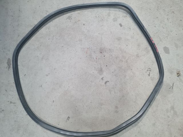 bontott VW POLO V Jobb hátsó Gumikéder