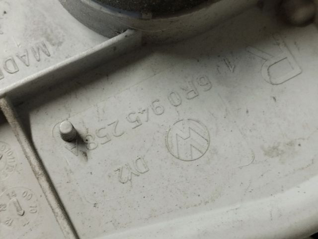 bontott VW POLO V Jobb Hátsó Lámpa Foglalat