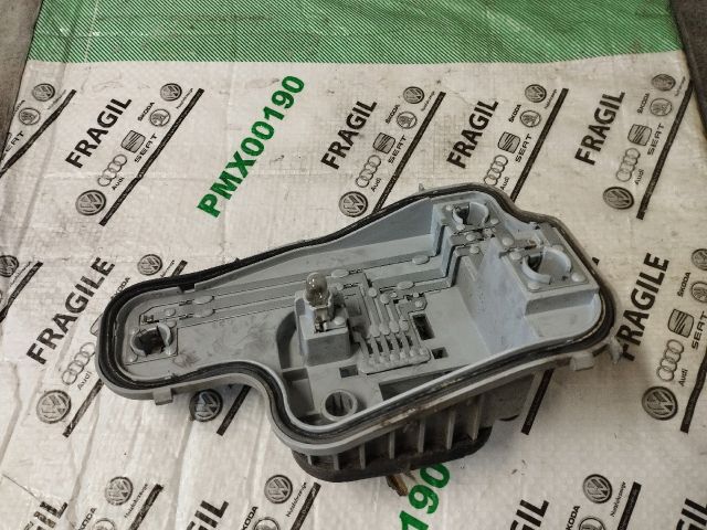 bontott VW POLO V Jobb Hátsó Lámpa Foglalat