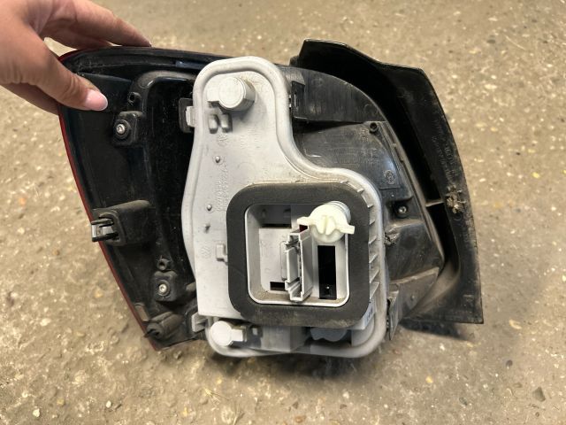 bontott VW POLO V Jobb Hátsó Lámpa