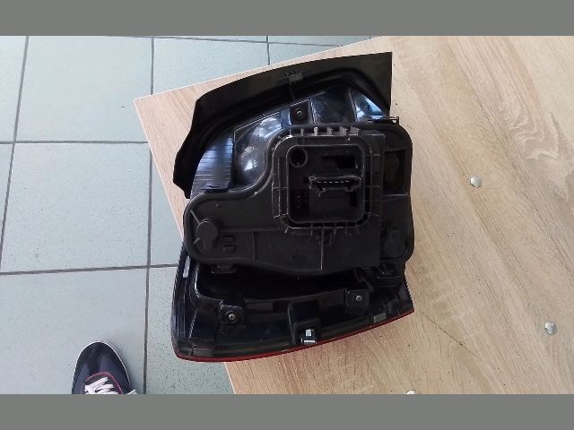 bontott VW POLO V Jobb Hátsó Lámpa