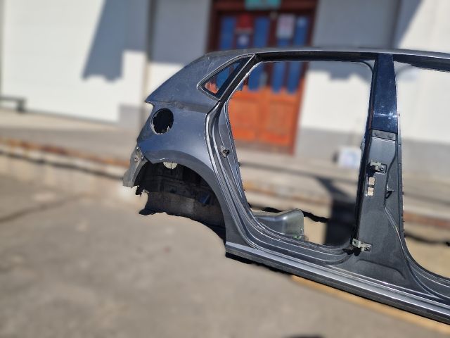 bontott VW POLO V Jobb hátsó Negyed Karosszéria Csomag