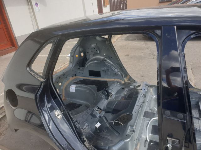 bontott VW POLO V Jobb hátsó Negyed Karosszéria Csomag