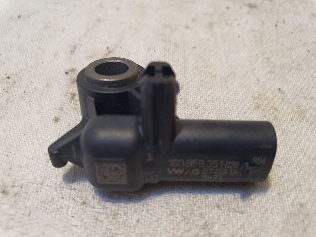 bontott VW POLO V Jobb hátsó Oldal Ütközés Érzékelő