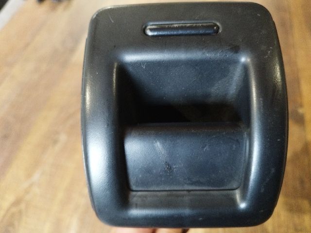 bontott VW POLO V Jobb hátsó Ülés Rögzítő